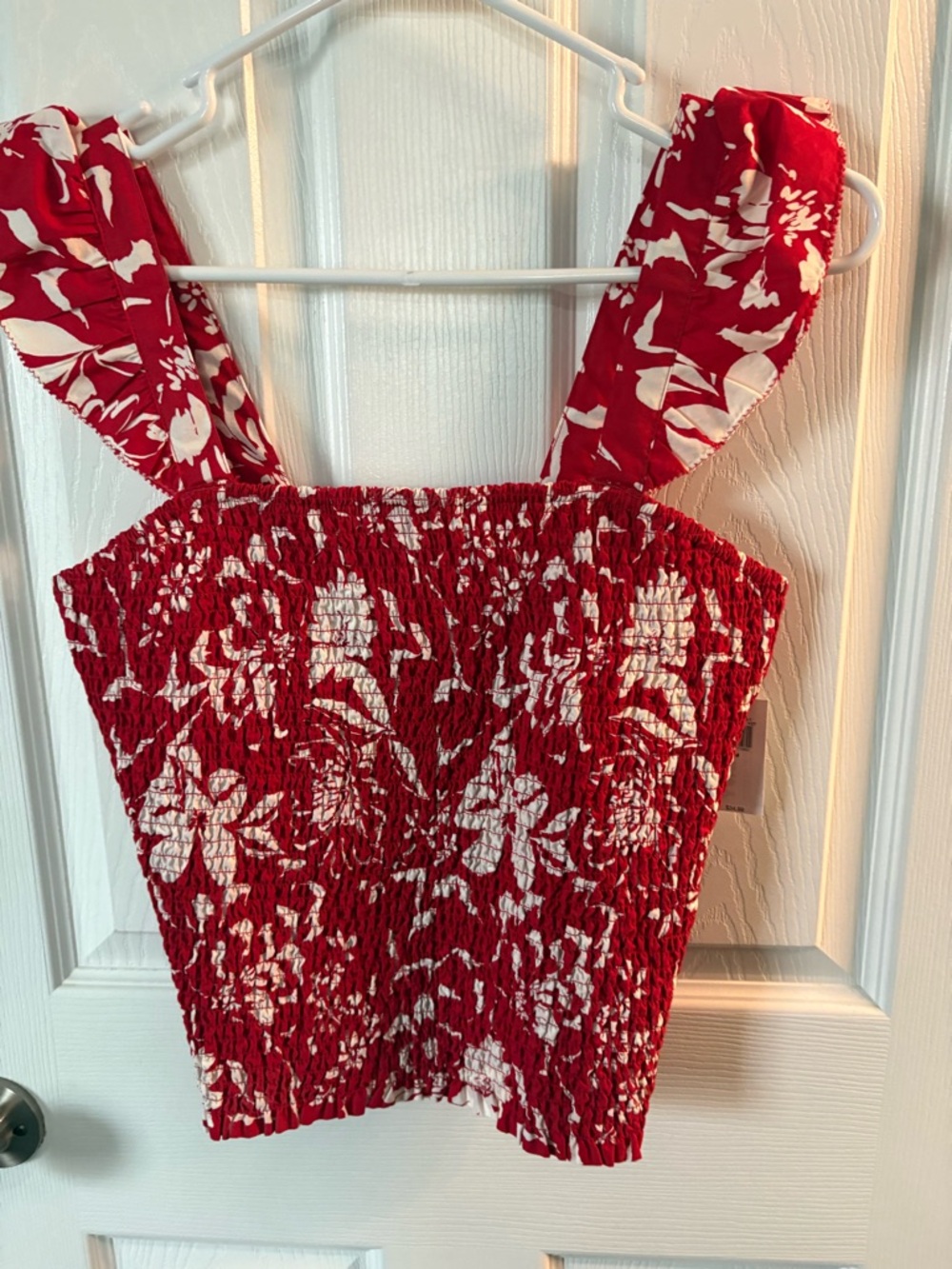 Old Navy Red and White Floral Smocked Crop Top